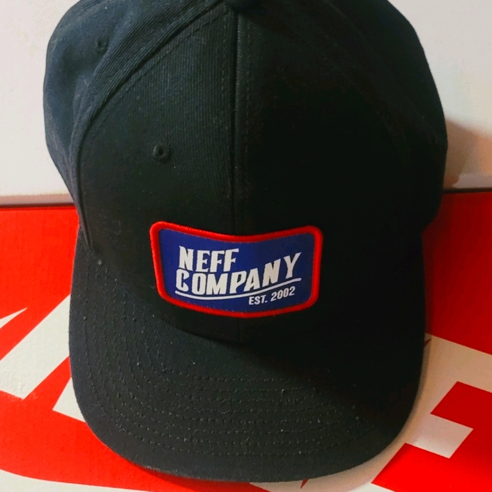 Used neff hat